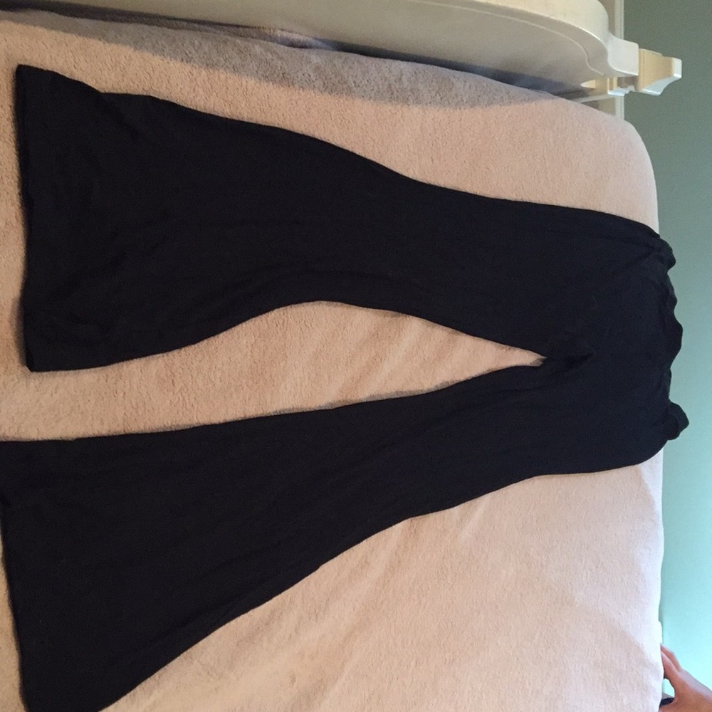 Flare leggings.